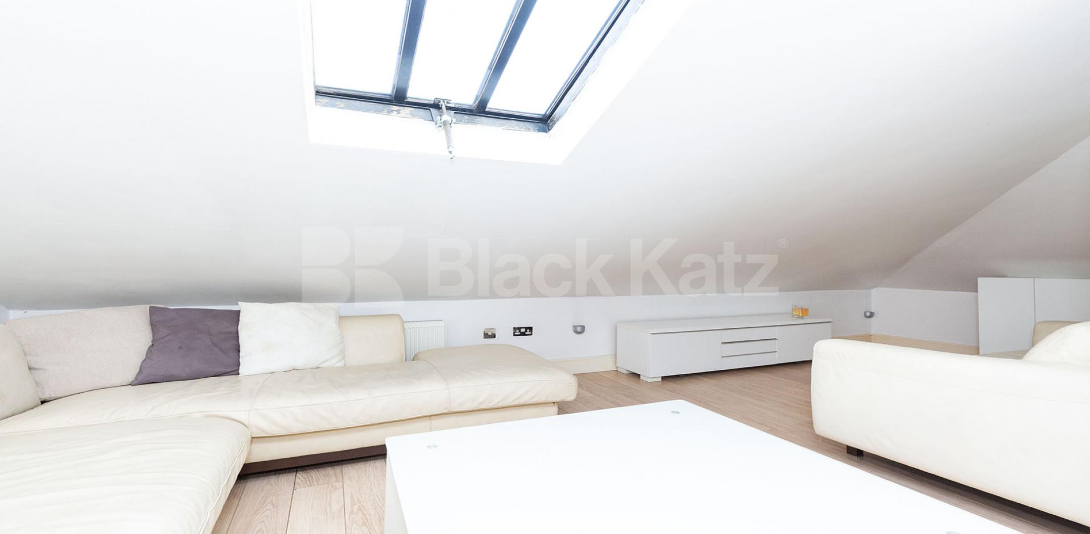 			NEW INSTRUCTION!, 3 Bedroom, 1 bath, 1 reception Flat			 Camden Road, Camden